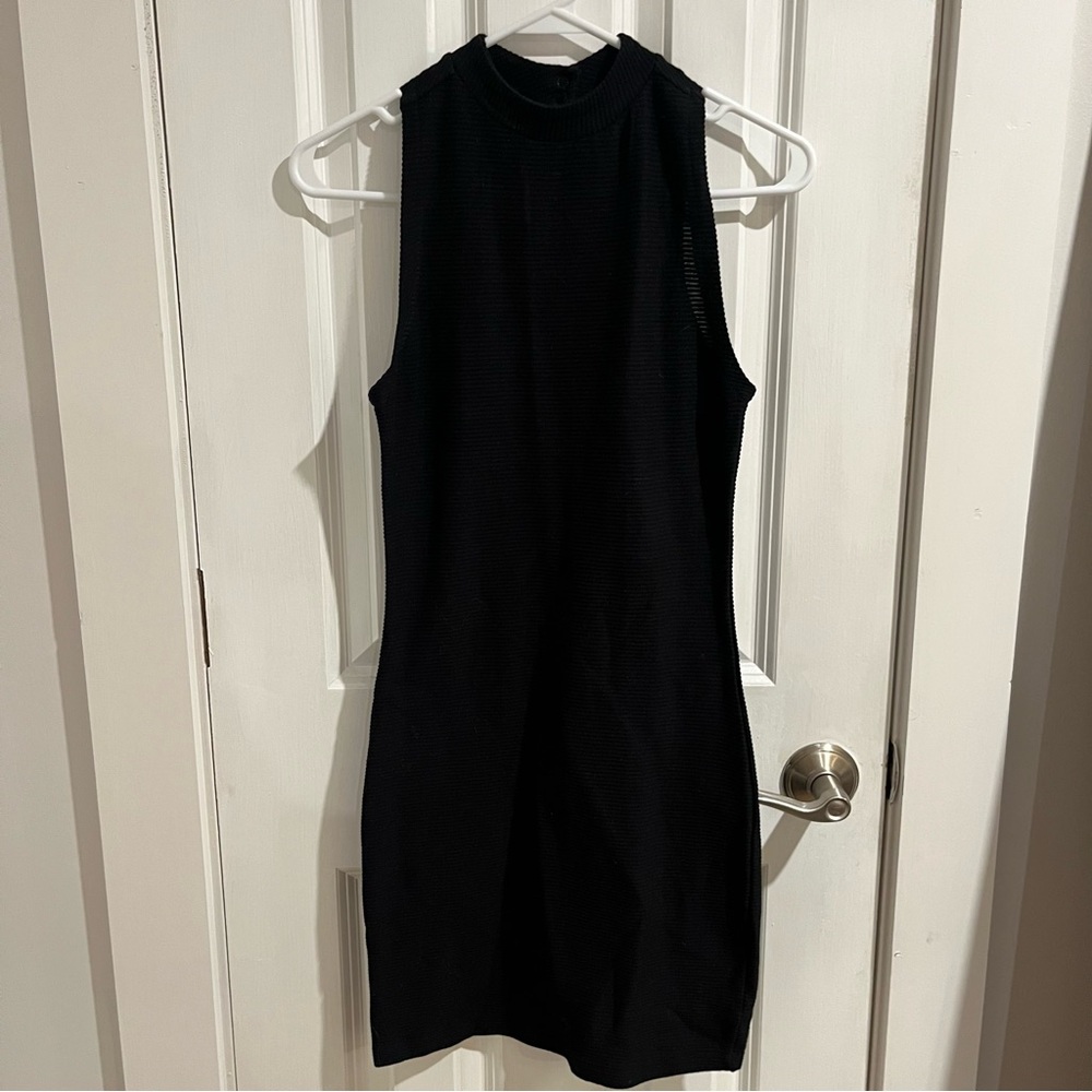 H&M Divided Black Sleeveless Dress